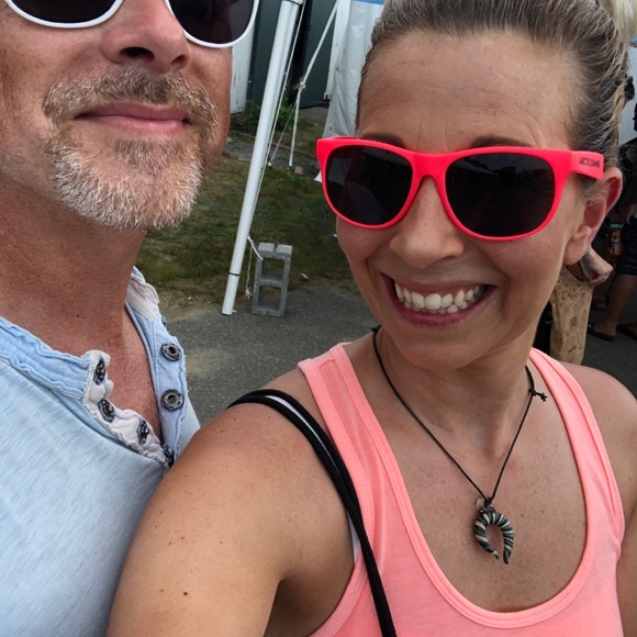 Meet your Posher, Erin - Picture 5 of 6